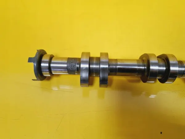 Árbol de levas admisión OEM 078109115H VW Touareg image 4