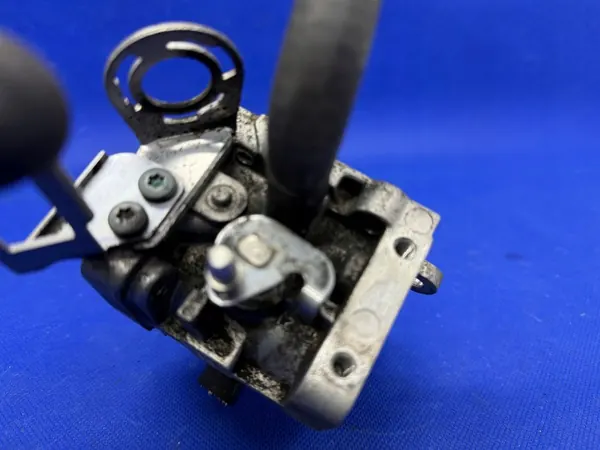 EGR-reglerklaff OEM 059131063D för Audi 3.0 TDI image 5