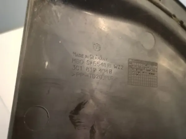 OEM 3C1819404B Right Windscreen Pillar VW Passat image 5