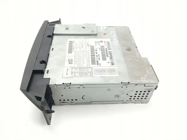 Gebrauchter CD-Wechsler OEM P04685908AF für Chrysler Pacifica image 3