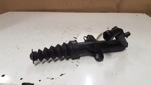 Kytkin sylinteri CITROËN C5 II BREAK 2.0L diesel image 3