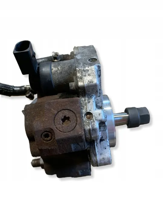Pompe à injection BMW OE 7788678 d'occasion image 5
