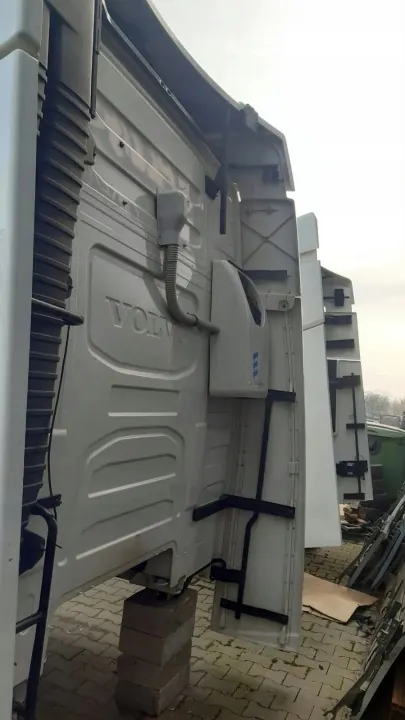 Volvo FH4 Globetrotter Kabine OEM 85135364 - Euro 6 image 3