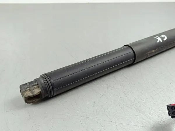 Volvo XC90 Bakluckdämpare 31690604 image 3