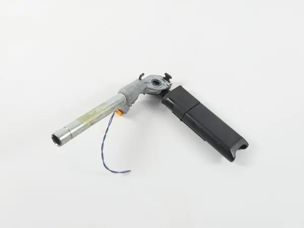 Prétensionneur ceinture OEM 07-13r avant droit image 4