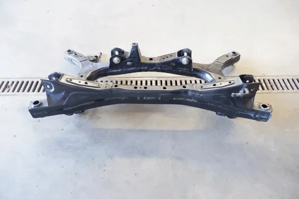 Toyota Prius Prime bakre balk OEM 5120647012 image 4