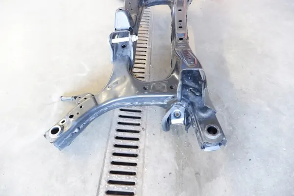 Toyota Prius Prime bakre balk OEM 5120647012 image 5