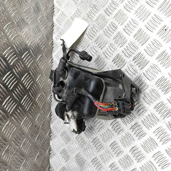 Chauffage Webasto OEM 9024453B pour Volvo V60 2012 image 5