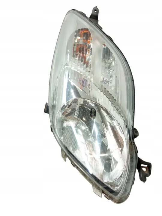 Rechter Koplamp Toyota Yaris II 2005-2011 OEM 811100D330 image 2
