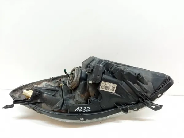 Rechter Koplamp Toyota Yaris II 2005-2011 OEM 811100D330 image 3