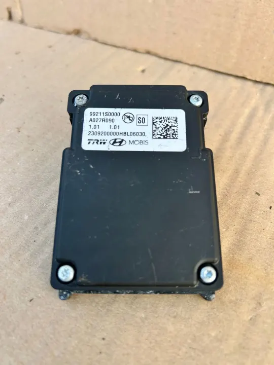 Câmera assistente de faixa OEM 99211-S0000 para Hyundai i30 III N image 3