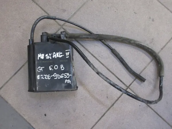 OEM E2ZE-9D653-AA Brandstofdampabsorber voor Mustang IV image 2