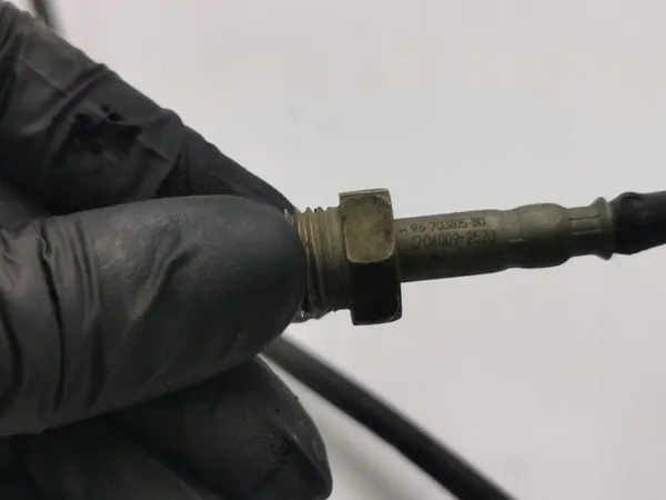 Sensor de temperatura de escape Citroen DS5 2013 OEM 9670381580 image 3