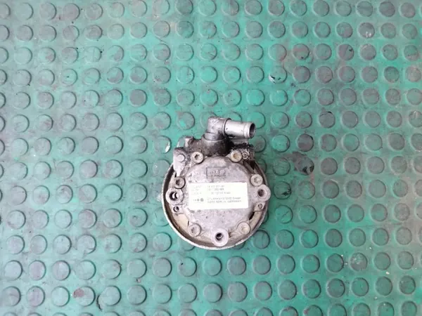 Peugeot Citroen Jumpy Scudo Expert II 1.6 HDI Servopumpe OEM 7617955568 image 4