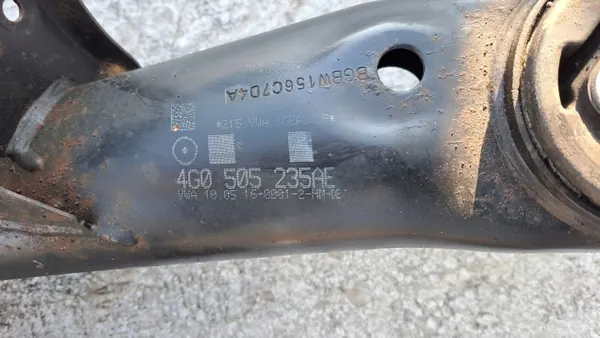 Audi A6 C7 takapalkki OEM 4G0505235AE - Käytetty image 6