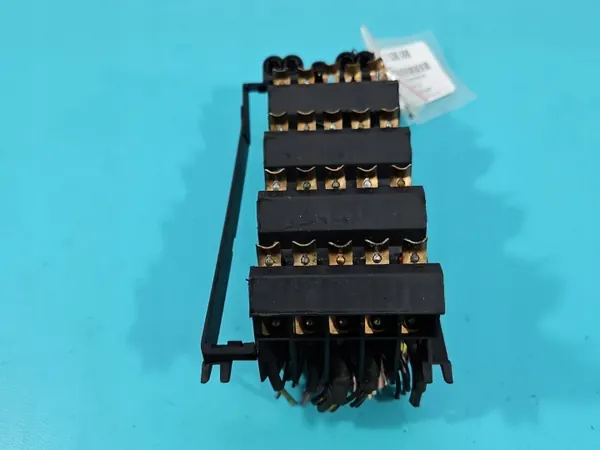 Zekeringkast OEM IMPRK1538088 voor Mercedes 124 image 5