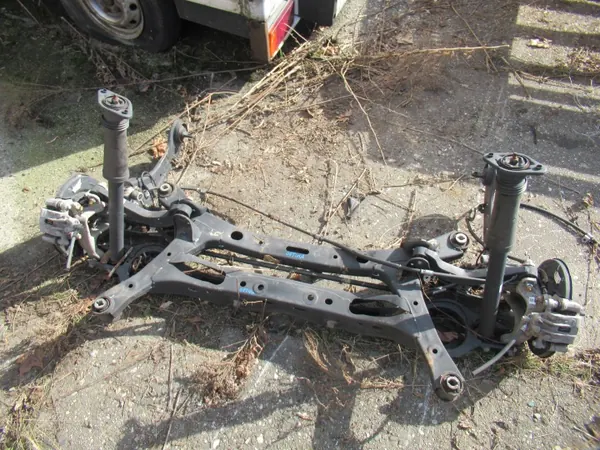 Kia Optima IV takajousitus OEM MDRC058 image 2