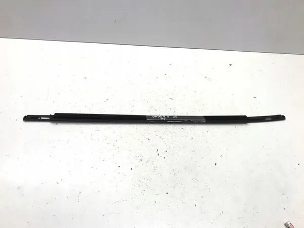 CHERY OMODA 5 C5 2025 Rechte hintere Fensterleiste QR250-F04 image 4