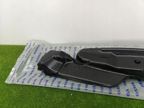Volvo XC60 I geluidsdempingschuim OEM 31666000 Links voor image 3