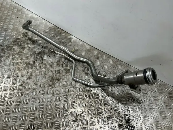 Maserati Quattroporte VI Fuel Inlet Pipe 3.8 V8 OEM image 4