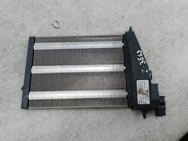 Elektrische Verwarming VW Golf V 2.0 TDI OEM 1K0963235D image 2