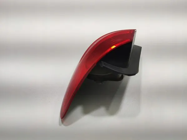 Rechter achter spatbordlamp Mercedes B-Klasse W246 2011-2014 A2468200264 image 4