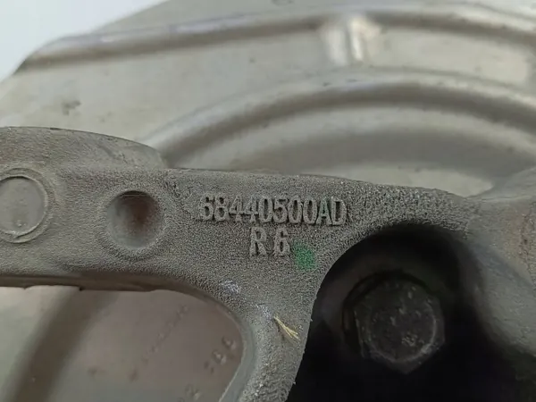 Jeep Hinterradnabe OEM 68440500AD - Gebraucht image 7