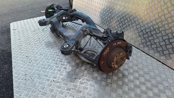 Set di bracci di sospensione posteriore BMW 1 E81 E87 E90 E91 E92 E93 OEM VAX15734 image 2