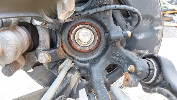 Set di bracci di sospensione posteriore BMW 1 E81 E87 E90 E91 E92 E93 OEM VAX15734 image 5