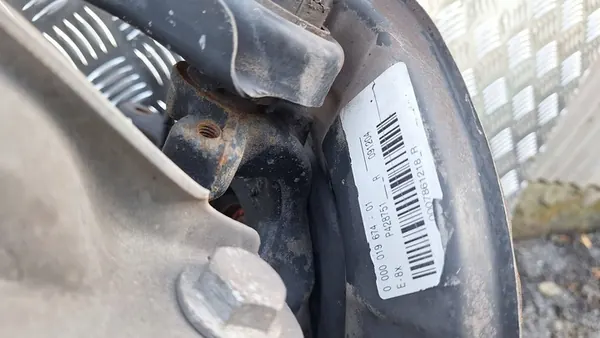 Set di bracci di sospensione posteriore BMW 1 E81 E87 E90 E91 E92 E93 OEM VAX15734 image 7