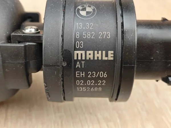 Filtro Caixa Aquecedor Combustível OEM 8591019 BMW G26 2.0D image 8