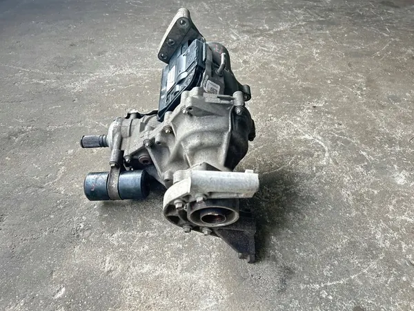 Boîte de transfert Jeep Cherokee 2014 image 2