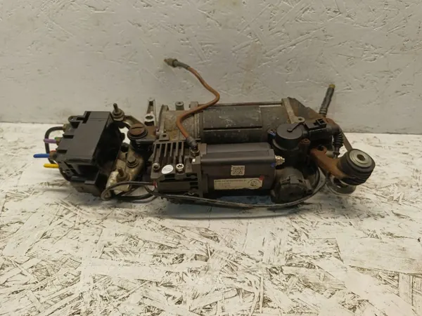 Compressore sospensione Volkswagen Touareg image 3