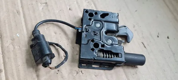 A4 B9 8W Framslåss 8W0823509 image 9