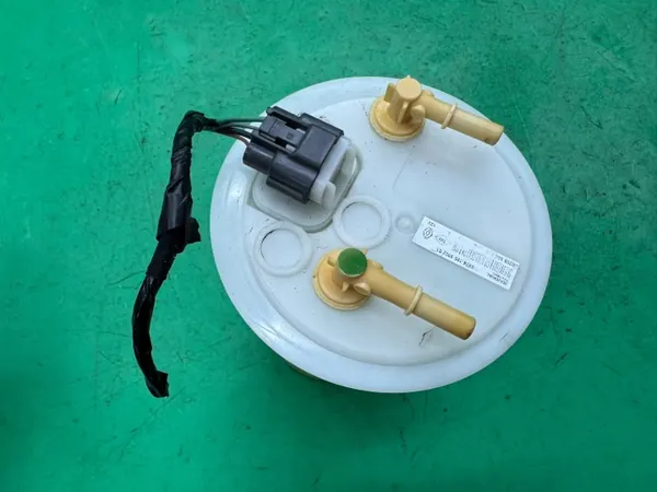 Sensor Nivel Combustible OEM 8200588627 Renault Clio III image 5