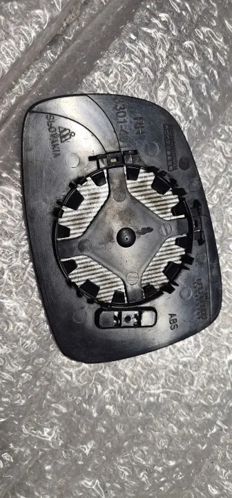 Oikea lämmitetty lasitiiviste OEM 3301-401 Suzuki Swift 04-10 image 3