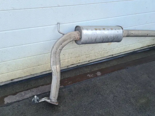 Honda Civic VIII 2.2 Pakoputki OEM UYSSMGEB8050 image 9