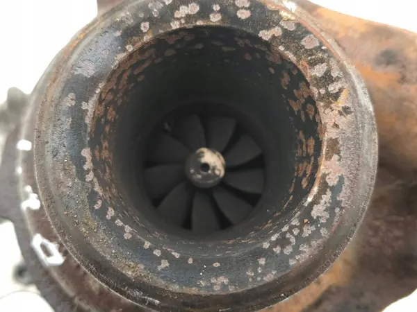 Turbocompresor Citroen C-Crosser 2011 OEM 9684849580 image 3