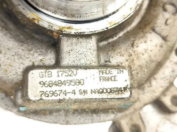 Turbocompresor Citroen C-Crosser 2011 OEM 9684849580 image 7