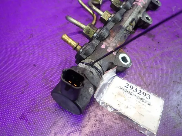 RENAULT LAGUNA II 05-07 2.0 DCI Brandstofrail 8200391398 image 3