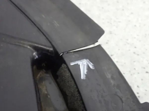 Suzuki SX4 Sedici 06-13 Alamoottorikansi vasen OEM image 5