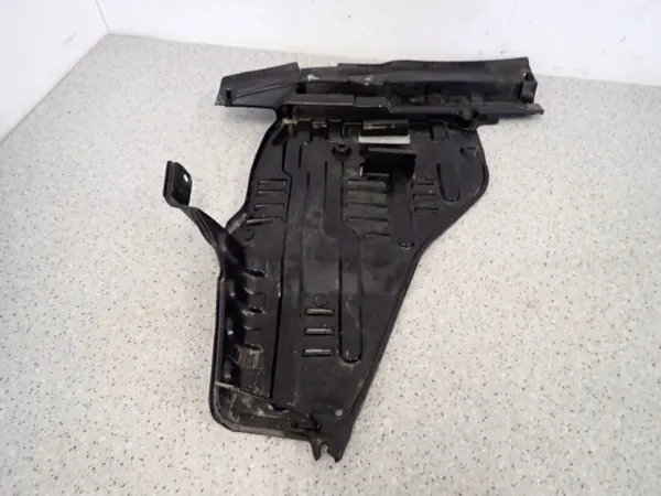 Suzuki SX4 Sedici 06-13 Alamoottorikansi vasen OEM image 6