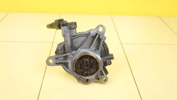 Imupumppu Alfa Romeo Giulietta 1.4 MultiAir image 2