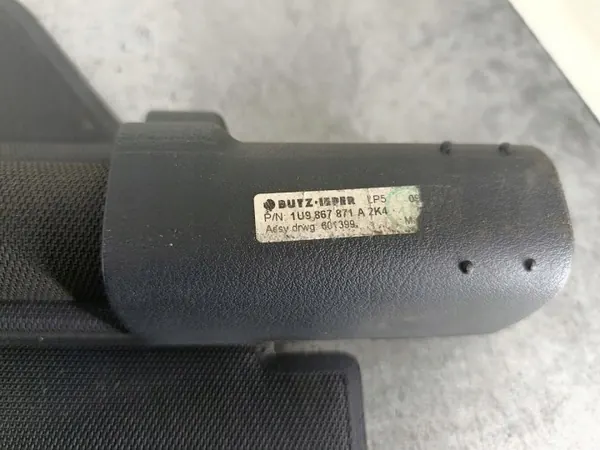 Skoda OE 1U9867871A Gebrauchte Kofferraumrollo image 7