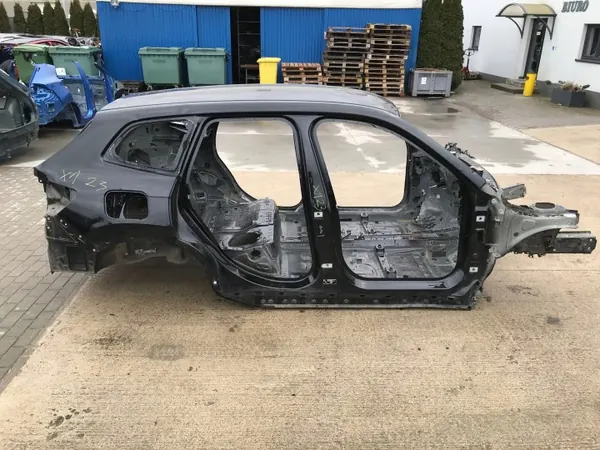 Para-lamas traseiro direito BMW U11 preto image 6