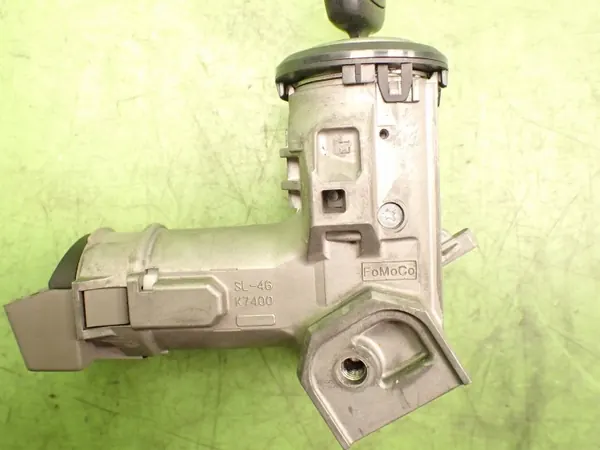 Interruptor de encendido OEM 8V21-12A650-EC Ford Fiesta image 6