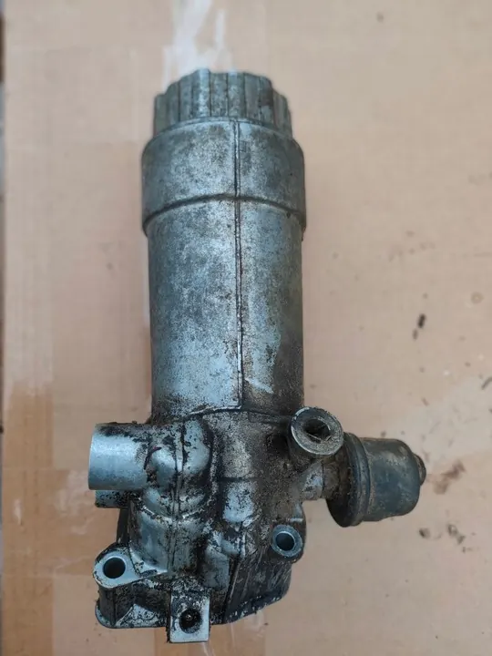 Capteur de pression du filtre à huile Mercedes W124 M104280 image 1