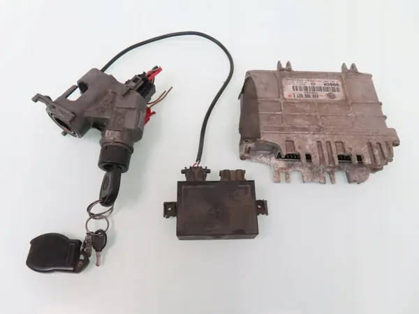 OEM 030906027E Begagnad VW Polo III 6N1 1.0 Styrenhet image 2
