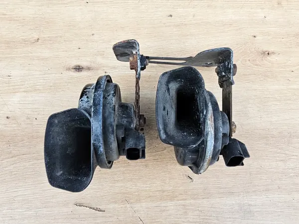 Klakson OPEL MERIVA 1.25L diesel 2010 OEM 13276083A046522 image 3