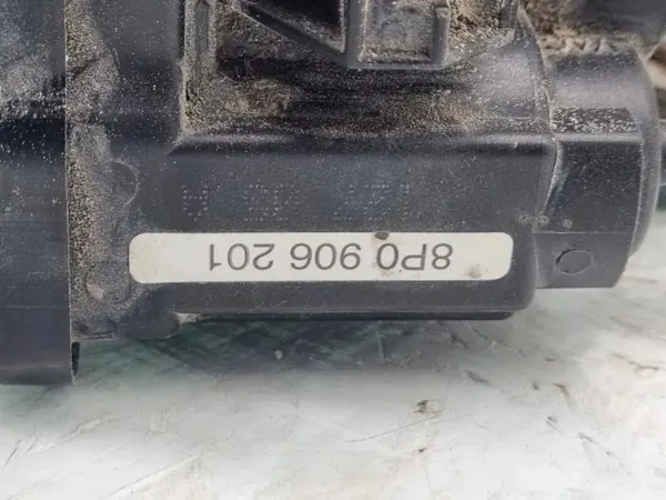 Polttoainepumppu OEM 021906271 Audi A3 Sportback 2.0L image 5